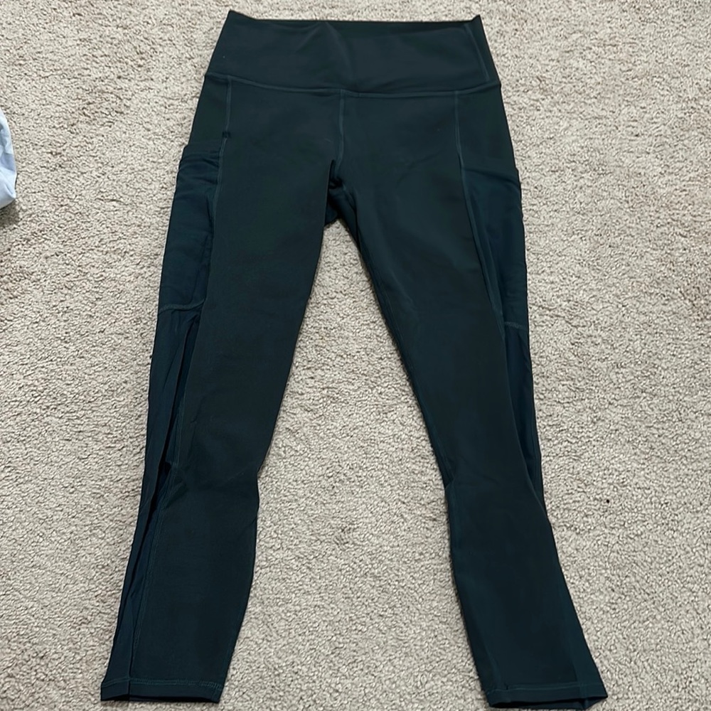 Fabletics Power hold leggings with Pockets